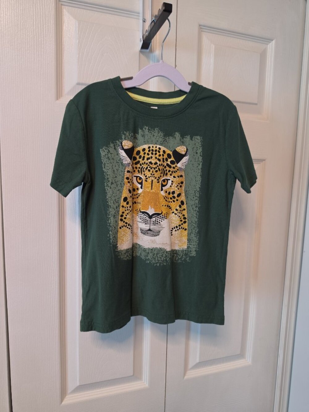 Tea Collection Green T-Shirt with Leopard Print Graphic — 7 Years